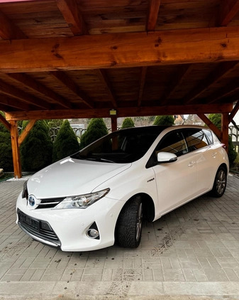 Toyota Auris cena 42000 przebieg: 237000, rok produkcji 2013 z Częstochowa małe 211